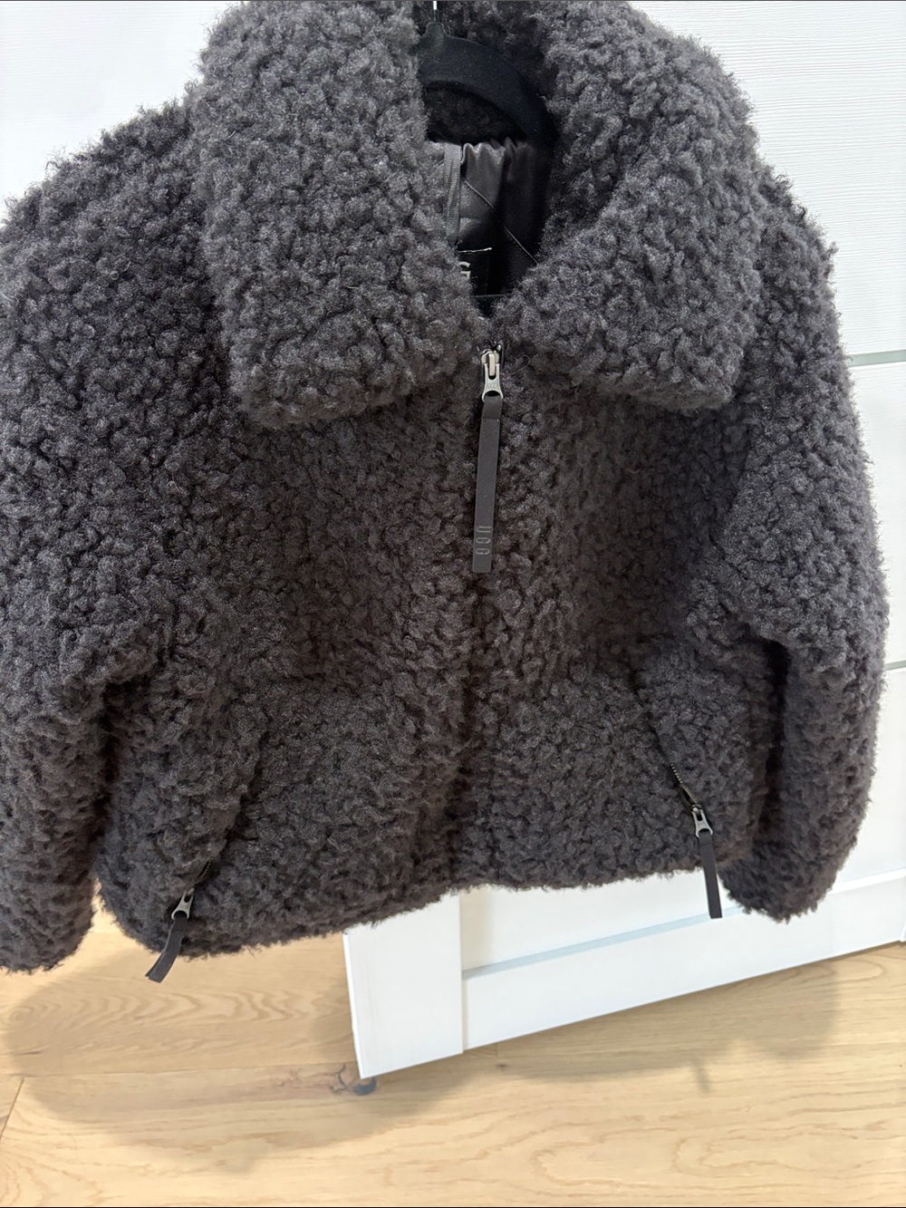 UGG Black W Maeve Sherpa Jacket
